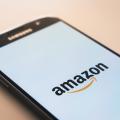 Amazon wird Preistreiberei vorgeworfen (Bild: Christian Wiediger auf Unsplash.com) 