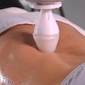 Massageroboter 'Rizon 4': Mittels feinfühliger Sensorik wird 'durchgeknetet' (Foto: flexiv.com)